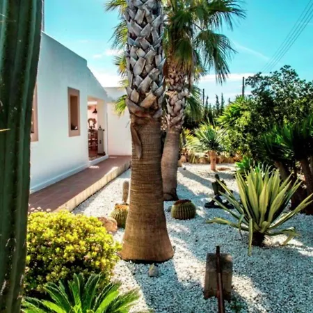别墅 Ideally Located With Pool A Short Drive From Ibiza Town And The Beach San José