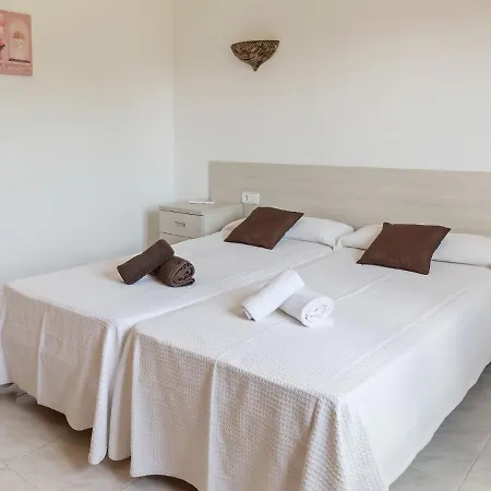 Villa Ideally Located With Pool A Short Drive From Ibiza Town And The Beach *