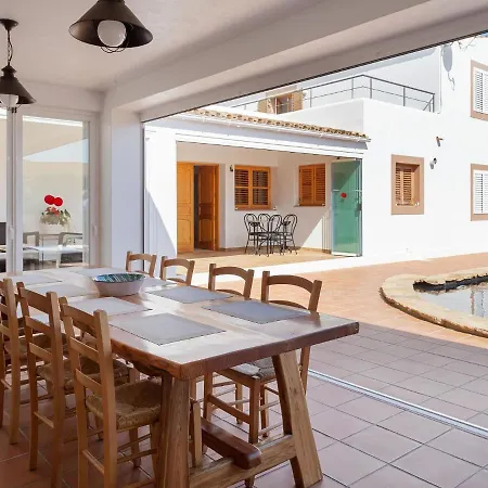 Ideally Located With Pool A Short Drive From Ibiza Town And The Beach 别墅 San José